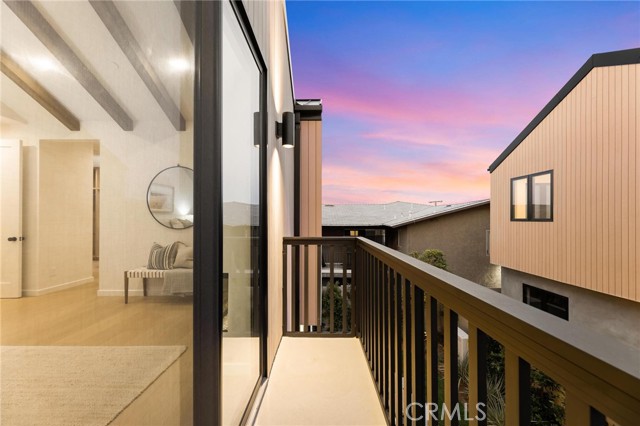 2206 Gates AVE Unit: A
