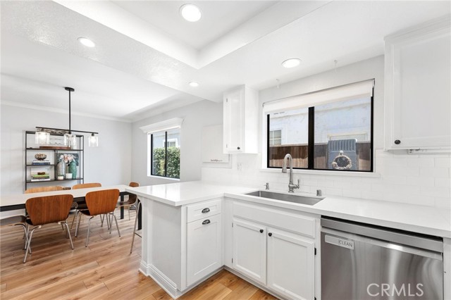 2007 Dufour AVE Unit: B