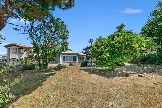 1534 Voorhees AVE