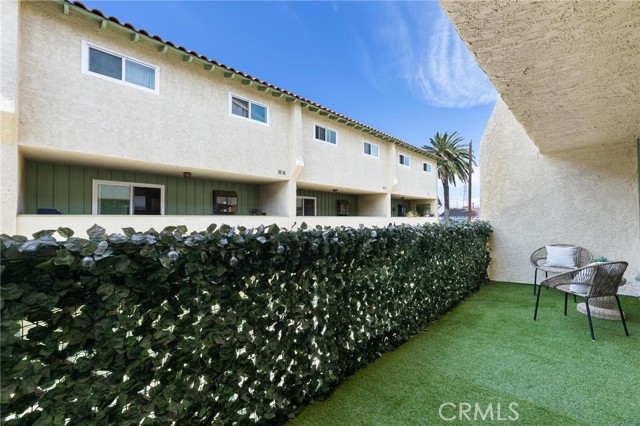 2518 Curtis Ave Unit: 3