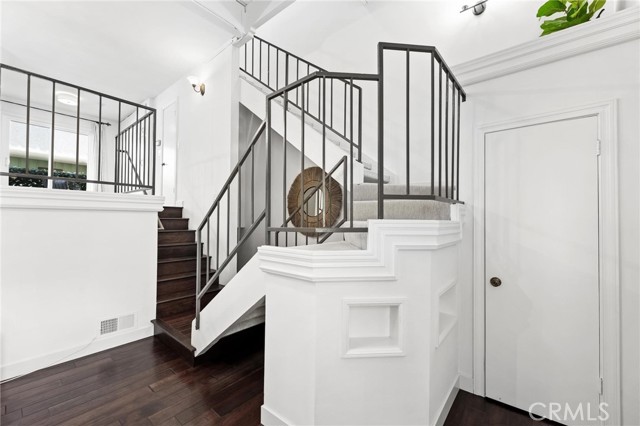 2518 Curtis Ave Unit: 3