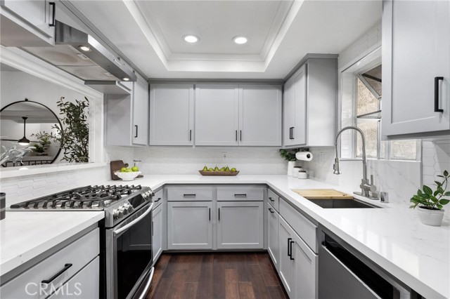 2518 Curtis Ave Unit: 3