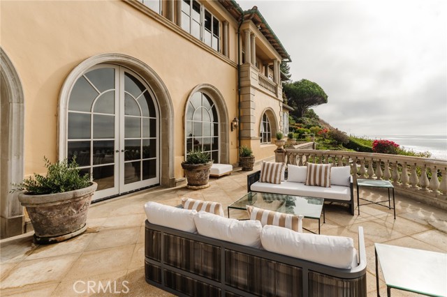 609 Paseo Del Mar