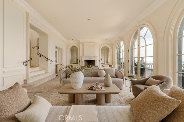 609 Paseo Del Mar