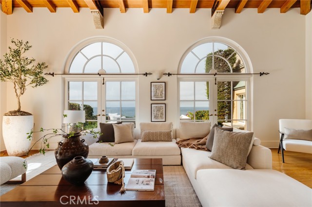 609 Paseo Del Mar