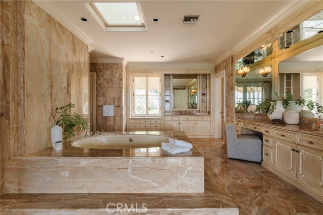 609 Paseo Del Mar