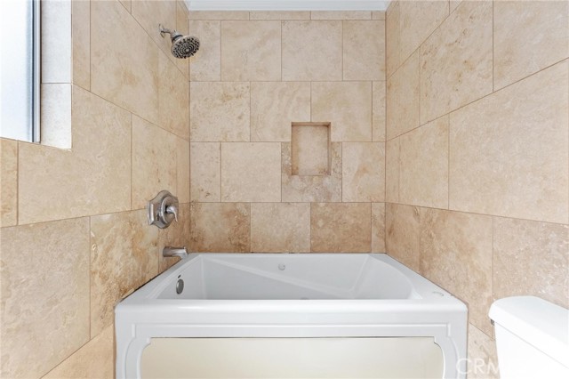 1421 12th ST Unit: 4