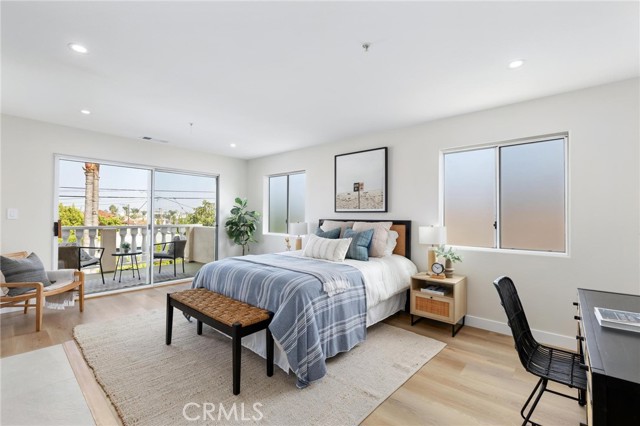 1714 Marshallfield Unit: A