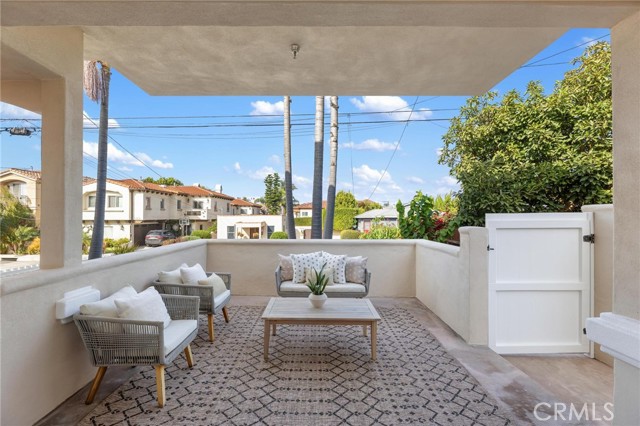 1714 Marshallfield Unit: A