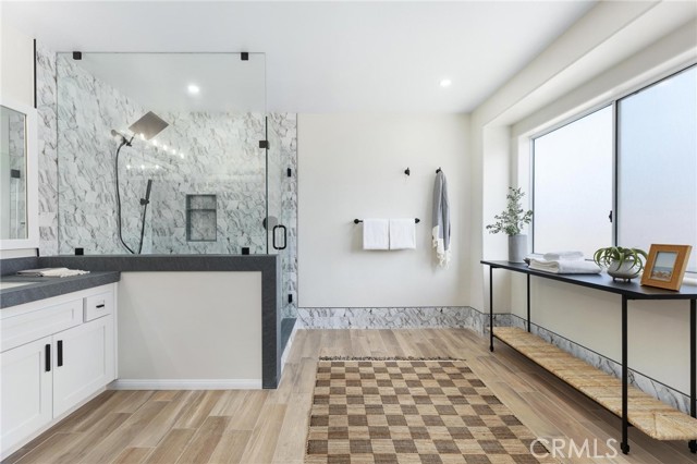 1714 Marshallfield Unit: A