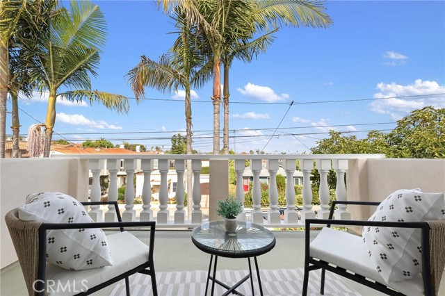 1714 Marshallfield Unit: A