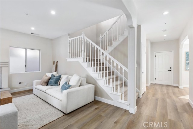 1714 Marshallfield Unit: A