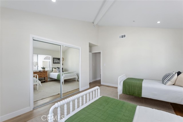 1714 Marshallfield Unit: A