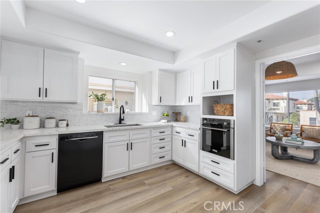 1714 Marshallfield Unit: A