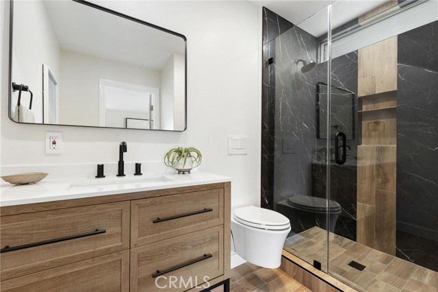 1714 Marshallfield Unit: A