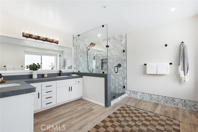 1714 Marshallfield Unit: A