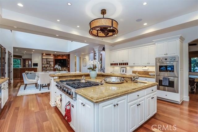 1807 Valley Park AVE