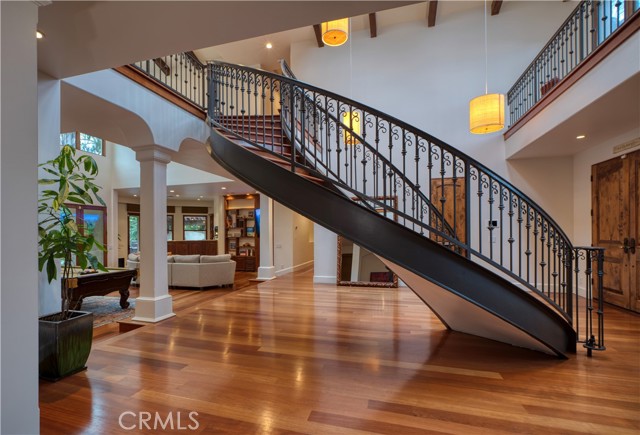 1807 Valley Park AVE