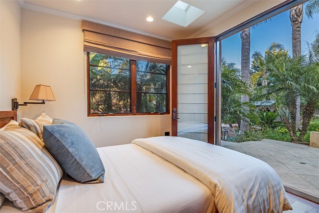 1807 Valley Park AVE