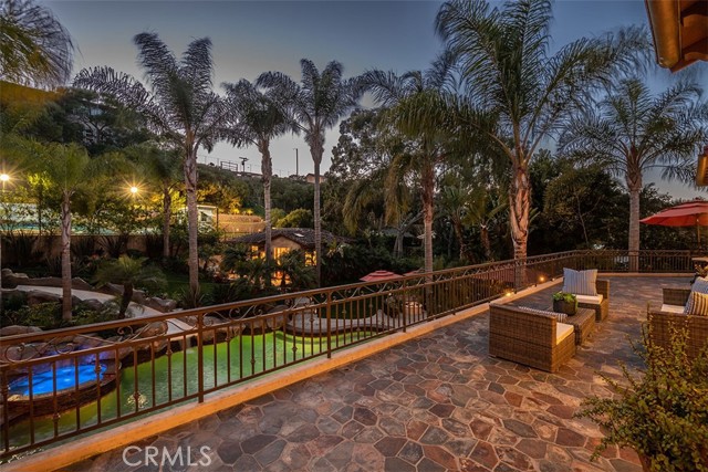 1807 Valley Park AVE