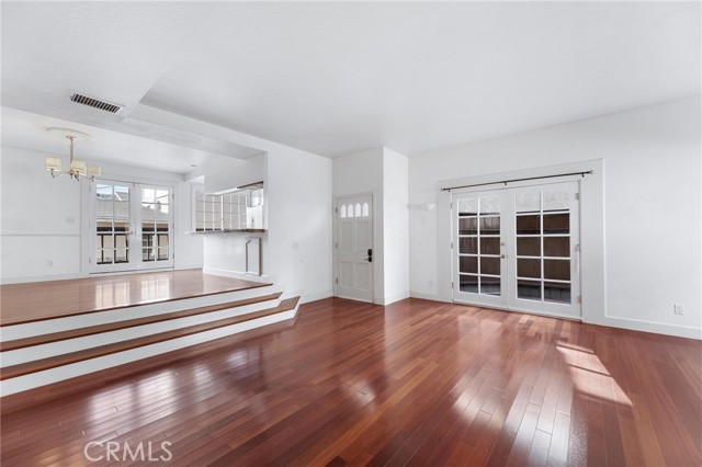 1515 Artesia Unit: 2