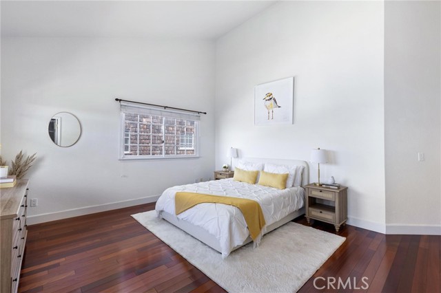 1515 Artesia Unit: 2