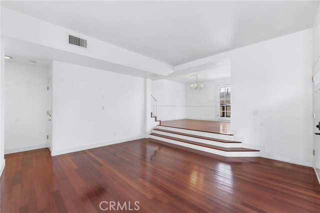 1515 Artesia Unit: 2