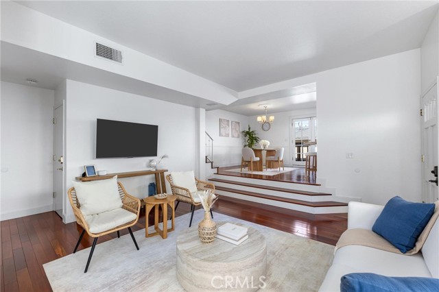 1515 Artesia Unit: 2