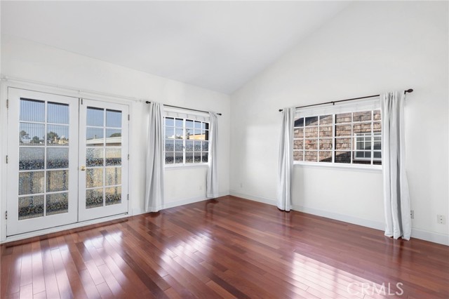 1515 Artesia Unit: 2