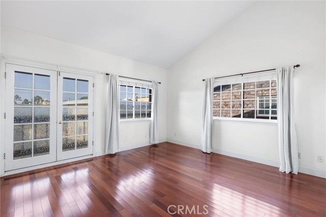 1515 Artesia Unit: 2