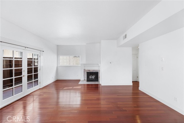 1515 Artesia Unit: 2