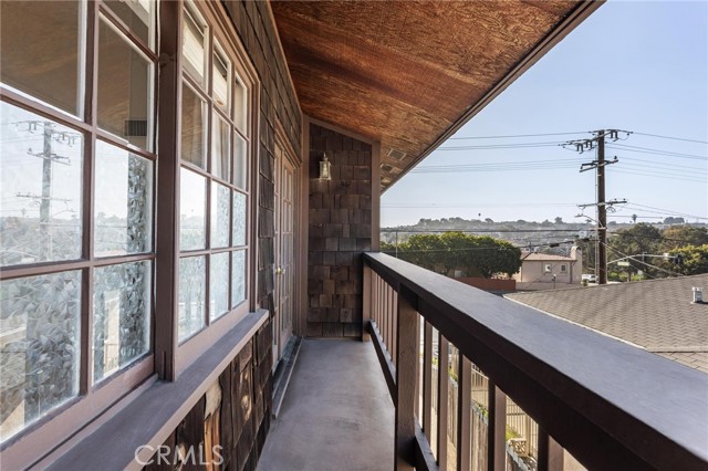 1515 Artesia Unit: 2