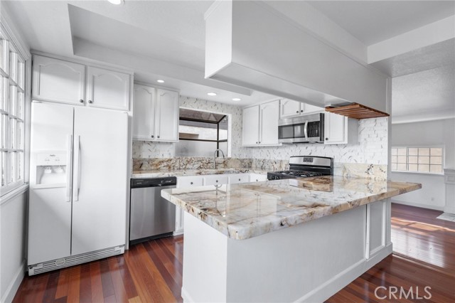 1515 Artesia Unit: 2