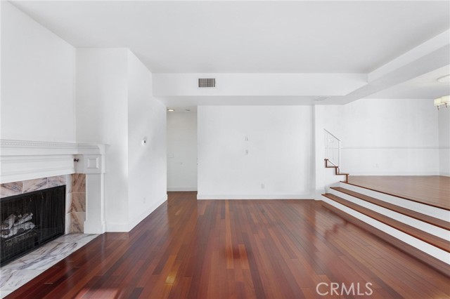 1515 Artesia Unit: 2