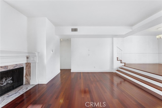 1515 Artesia Unit: 2