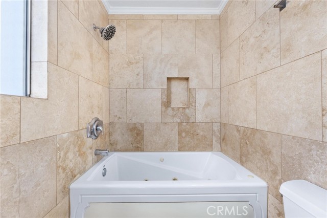 1421 12th ST Unit: 4