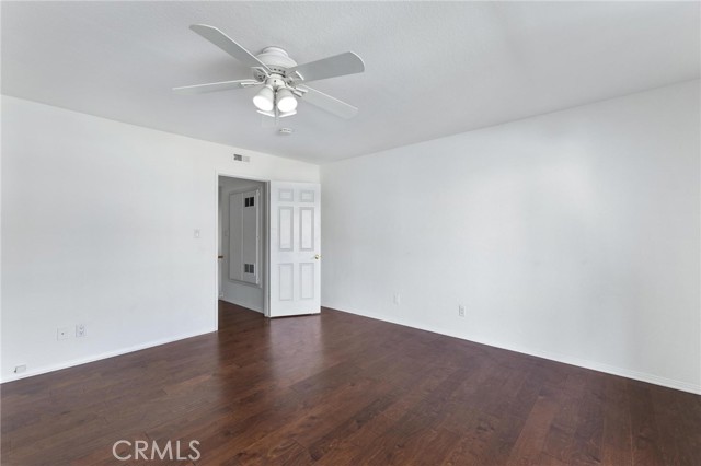 1421 12th ST Unit: 4