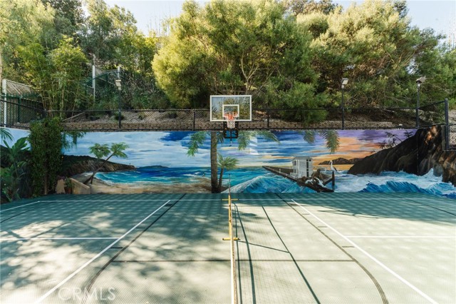 1807 Valley Park AVE