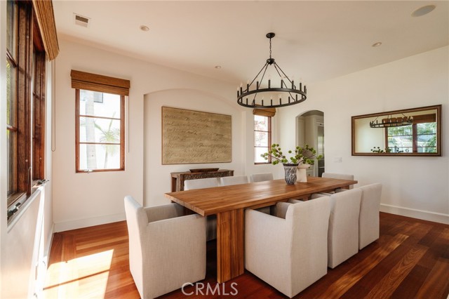 1807 Valley Park AVE