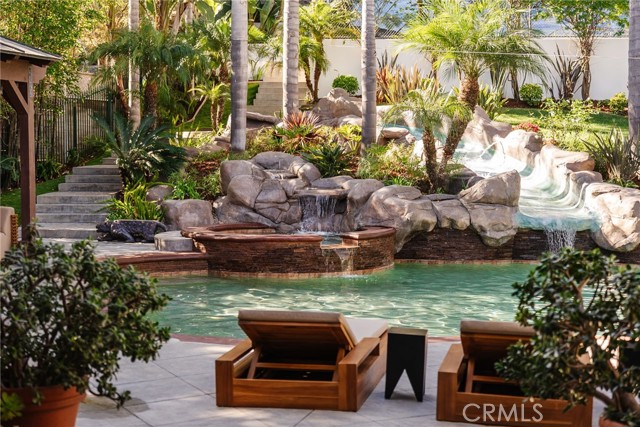 1807 Valley Park AVE