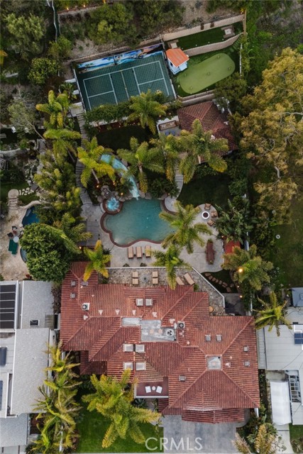 1807 Valley Park AVE