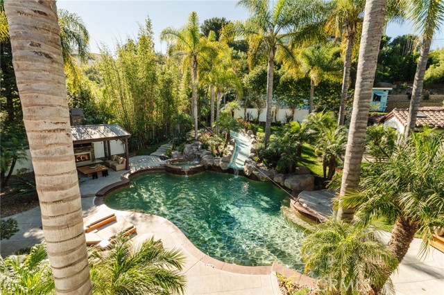 1807 Valley Park AVE