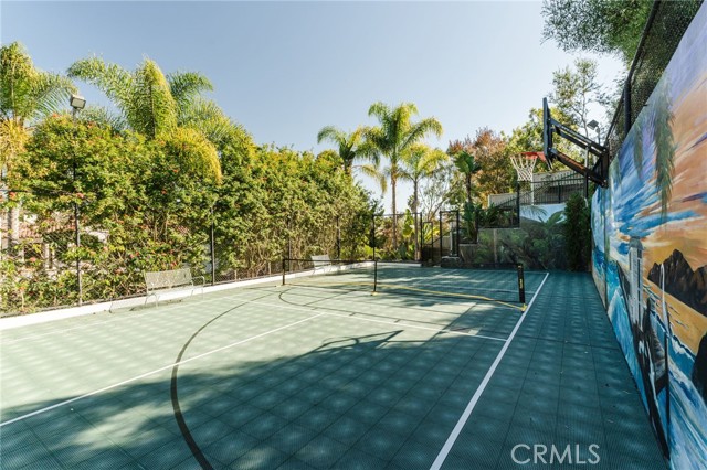 1807 Valley Park AVE