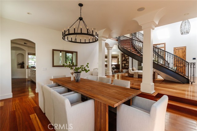 1807 Valley Park AVE