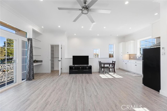 1300 S Helberta AVE Unit: 2