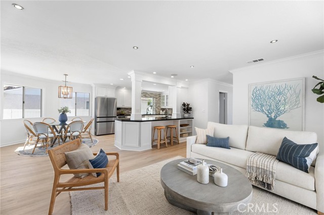 2214 Ruhland AVE Unit: A