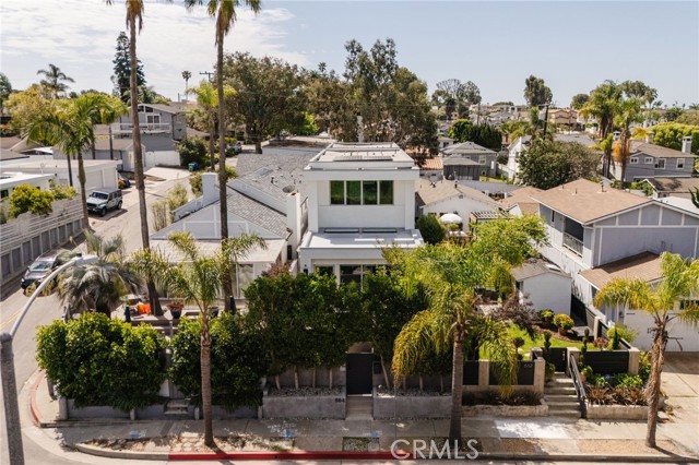 664 Rosecrans AVE