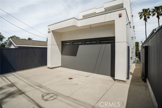 664 Rosecrans AVE