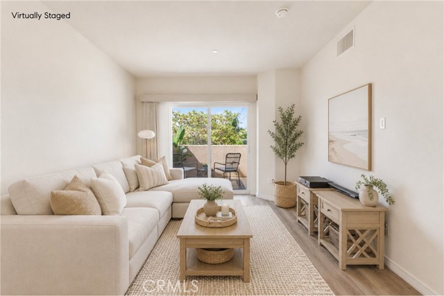 2750 Artesia Unit: 458
