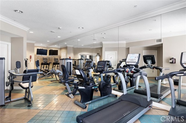 2750 Artesia Unit: 458